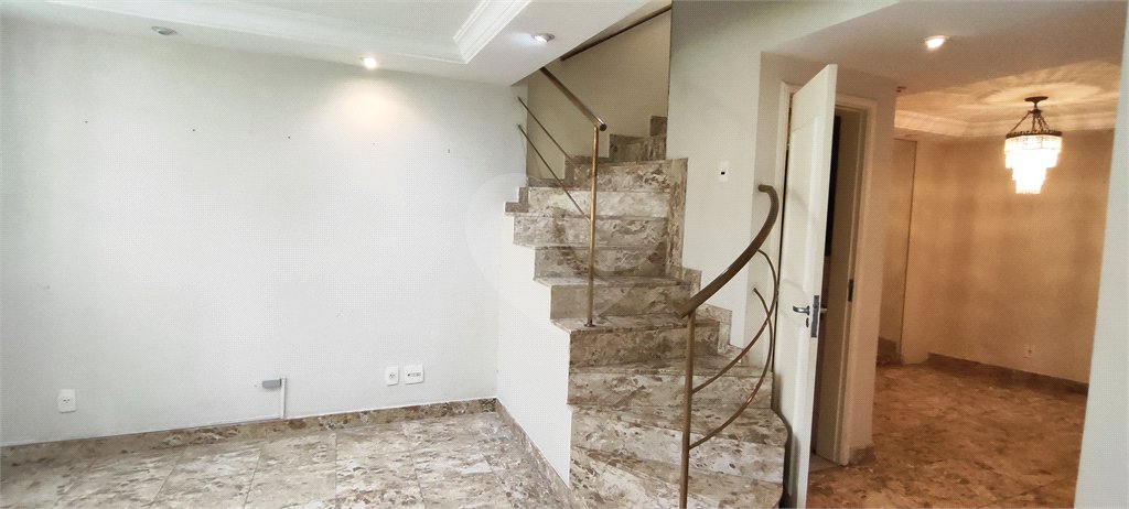Casa de Vila à venda com 3 quartos, sendo 2 suítes, no condomínio Conjunto Archer José Higino, Rio de Janeiro - RJ