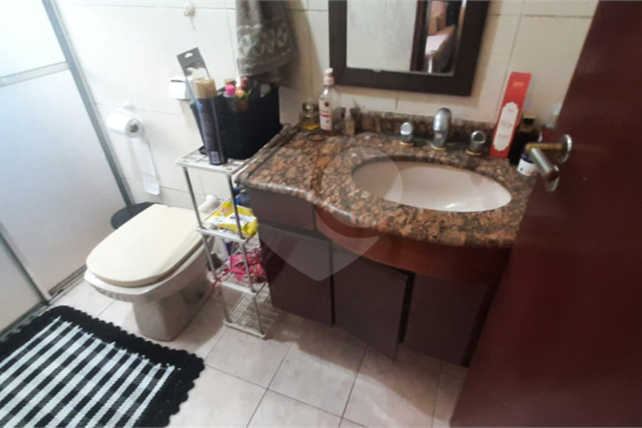 Sobrado à venda com 4 quartos, sendo 1 suíte, em Jardim Brasil (zona Norte), São Paulo, SP