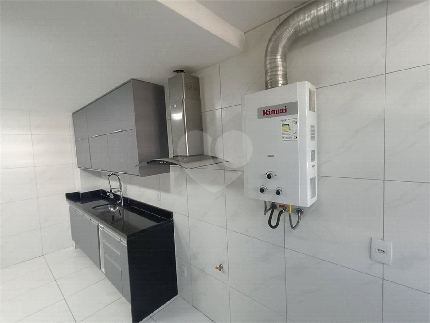 Apartamento à venda com 3 quartos, sendo 1 suíte, em Rio Comprido, Rio de Janeiro, RJ