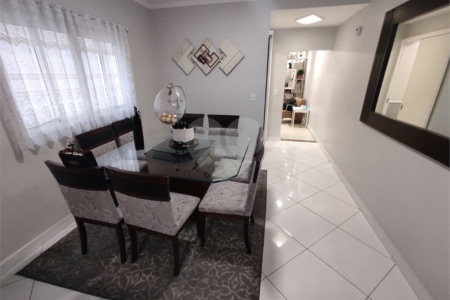 Sobrado à venda com 3 quartos, sendo 1 suíte, em Vila Ema, São Paulo, SP
