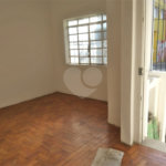 Sobrado à venda com 3 quartos em Bom Retiro, São Paulo, SP