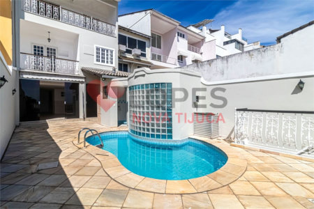 Casa de Vila à venda com 3 quartos, sendo 1 suíte, em Freguesia (jacarepaguá), Rio de Janeiro, RJ