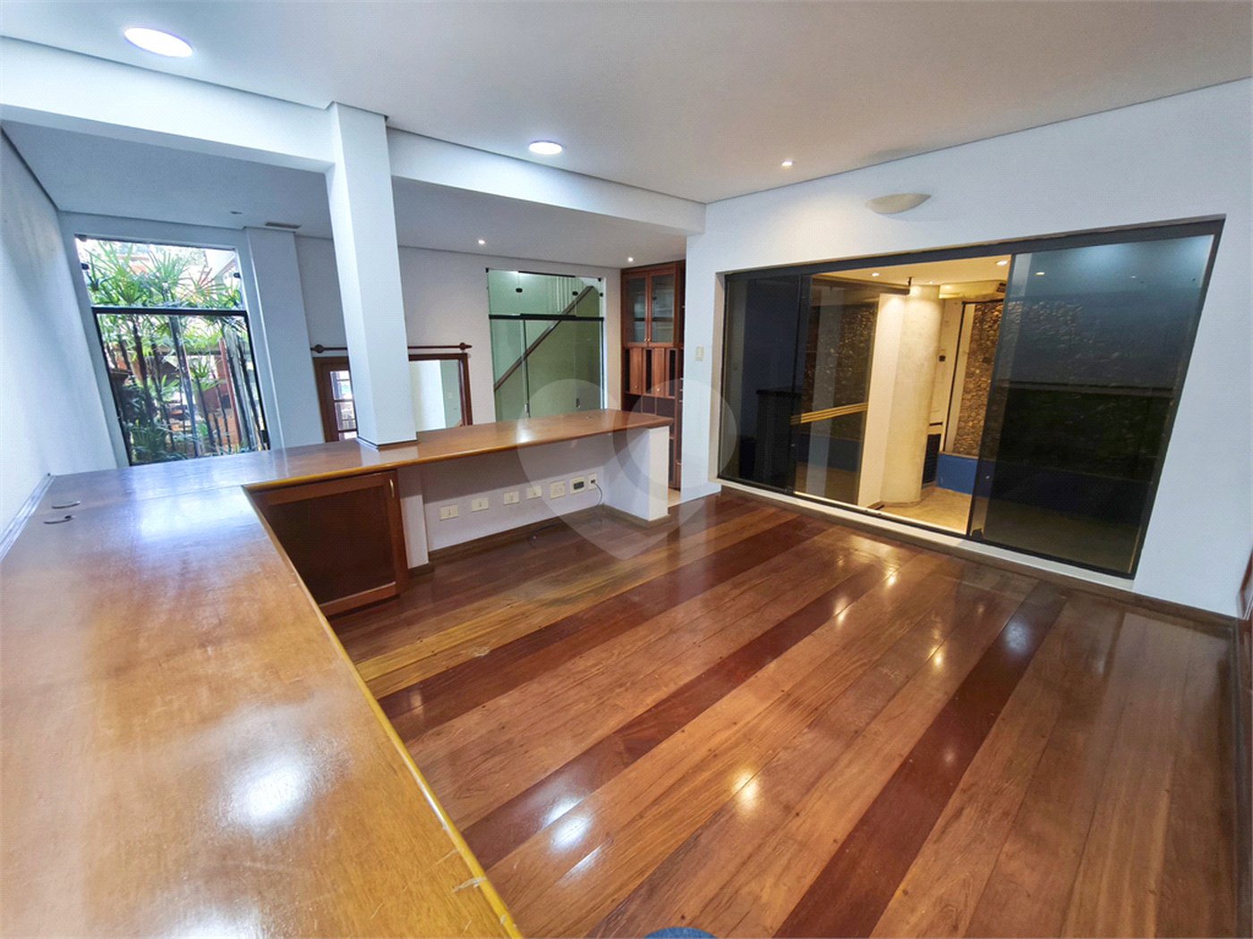 Casa à venda com 3 suítes no condomínio Jd Itatinga, São Paulo - SP