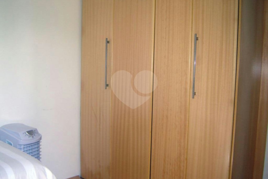 Sobrado à venda com 3 quartos, sendo 1 suíte, em Vila São João Batista, Guarulhos, SP