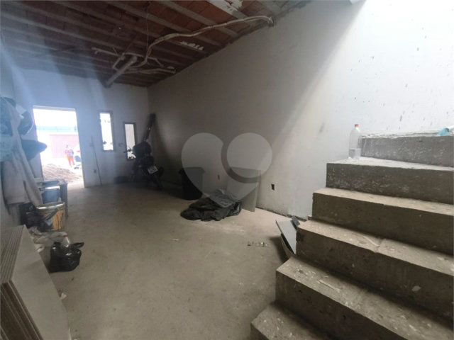 Sobrado à venda com 3 quartos, sendo 1 suíte,  em Santana, São Paulo, SP