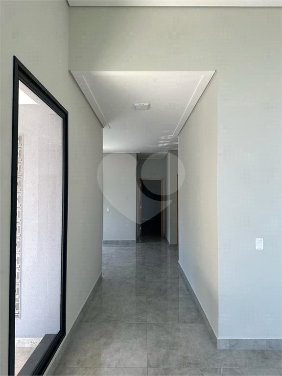 Casa à venda com 3 quartos, sendo 1 suíte, no condomínio Lagos D´icaraí, Salto - SP