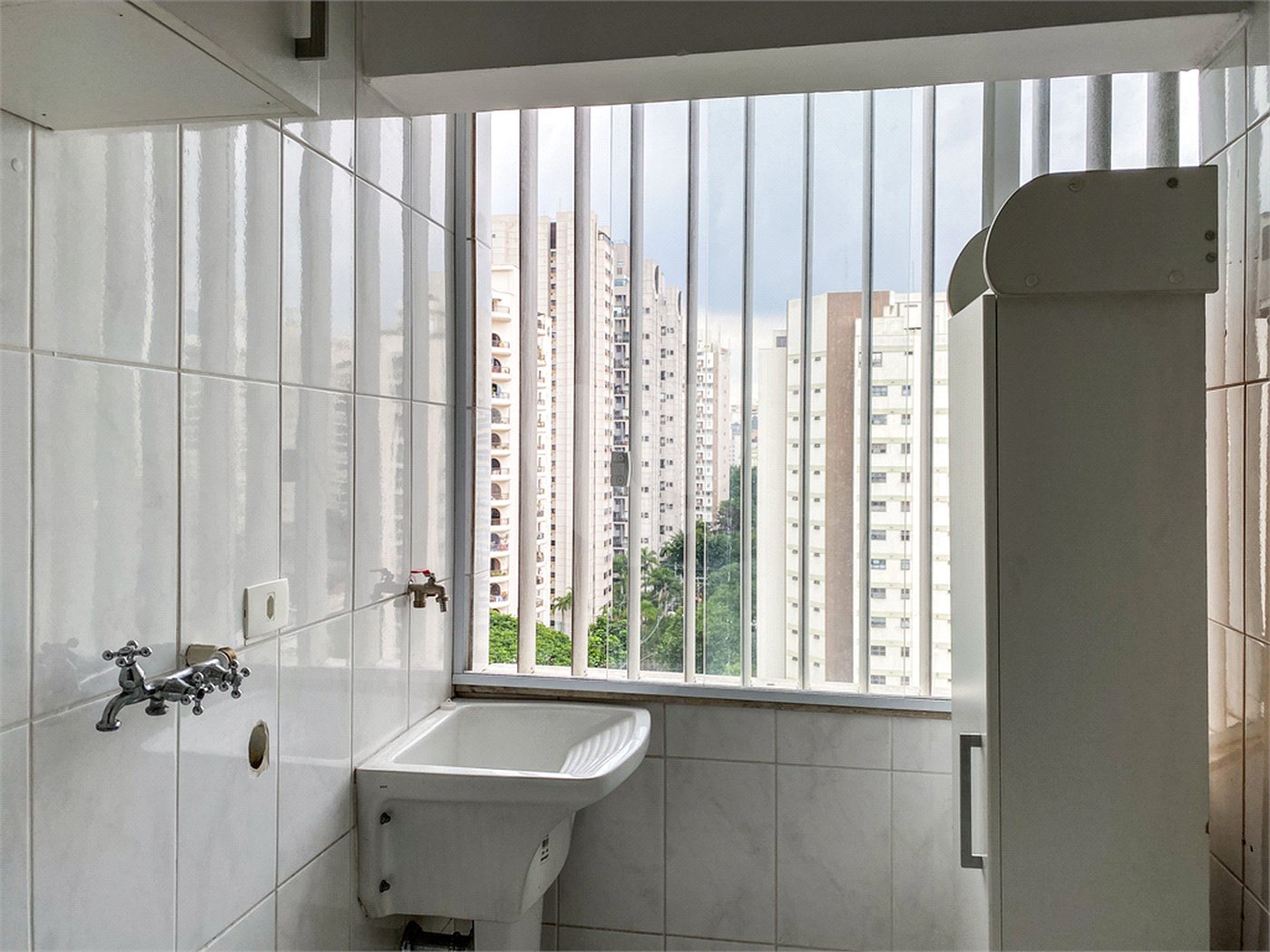 Apartamento à venda com 2 suítes em Indianópolis, São Paulo, SP