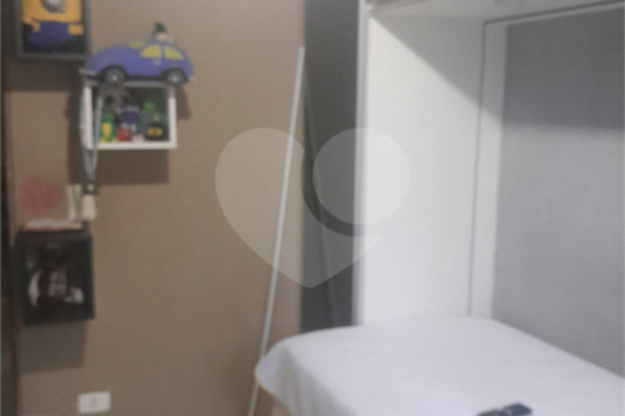 Apartamento à venda com 2 quartos em Cidade Tiradentes, São Paulo, SP