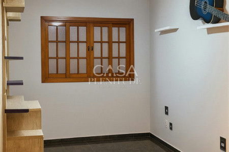 Casa de Vila à venda com 3 quartos, sendo 1 suíte,  em Wanel Ville, Sorocaba, SP