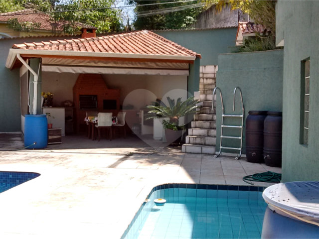 Casa à venda com 5 quartos, sendo 2 suítes,  em Horto Florestal, São Paulo, SP