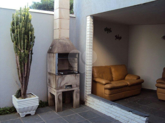Sobrado à venda com 3 quartos, sendo 1 suíte,  em Chácara Monte Alegre, São Paulo, SP
