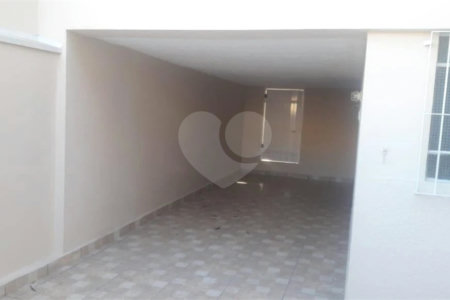 Casa à venda com 3 quartos, sendo 1 suíte, em Vila Prudente de Moraes, Itatiba, SP