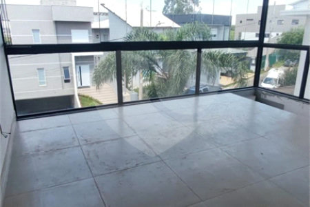 Casa à venda com 3 quartos, sendo 1 suíte,  no condomínio Terras de São Fernando, Cotia - SP
