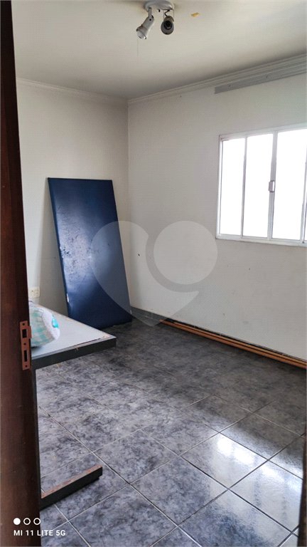 Sobrado à venda com 5 quartos, sendo 3 suítes, em Vila Campestre, São Paulo, SP