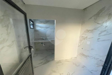 Casa à venda com 3 quartos, sendo 1 suíte, no condomínio Vila Paraty, Indaiatuba - SP