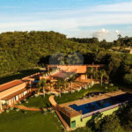 Casa à venda com 5 quartos, sendo 4 suítes, em Vila Darcy Penteado (mailasqui), São Roque, SP