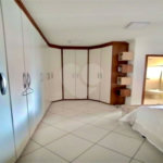 Sobrado à venda com 3 quartos, sendo 1 suíte, em Jardim Gonçalves, Sorocaba, SP