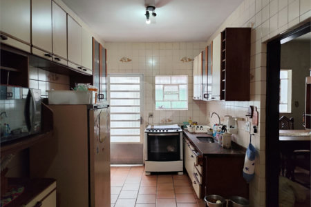 Sobrado à venda com 6 quartos, sendo 4 suítes,  em Instituto de Previdência, São Paulo, SP