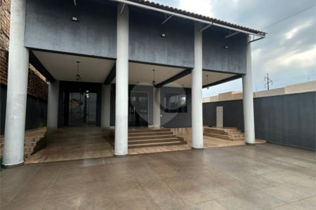 Casa à venda com 4 suítes em Jardim Ipanema, Ponta Porã, MS