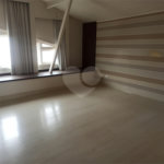 Casa à venda ou para alugar com 6 quartos, sendo 4 suítes, em Jardim Itaperi, Atibaia, SP