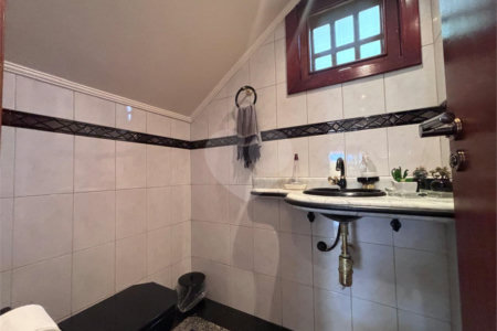 Casa à venda com 4 quartos, sendo 2 suítes,  no condomínio Granja Olga Ii, Sorocaba - SP