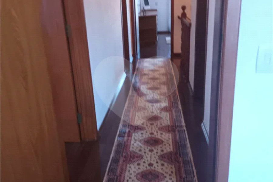 SOBRADO AMPLO COM 4 DORMITORIOS VISÃO PARA SERRA