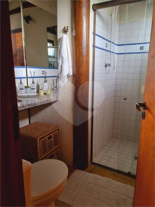 Casa mobiliada para locação no Condomínio Alpes de Vinhedo na cidade de Vinhedo - SP