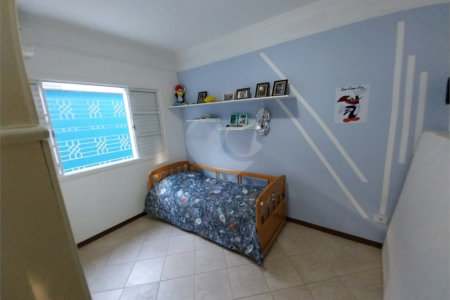 Sobrado à venda com 5 quartos, sendo 1 suíte,  em Terra Nobre, Louveira, SP