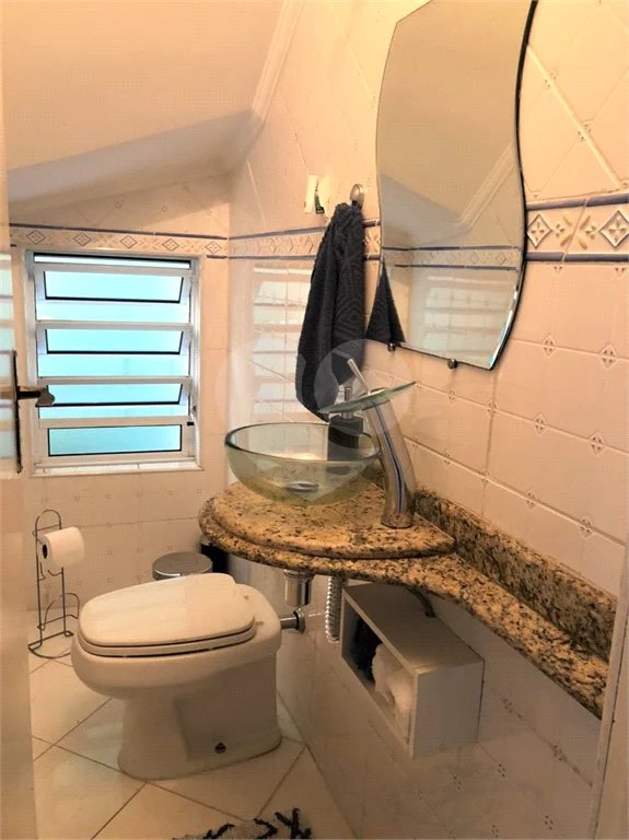 Sobrado à venda com 4 quartos, sendo 1 suíte, em Vila Prudente, São Paulo, SP