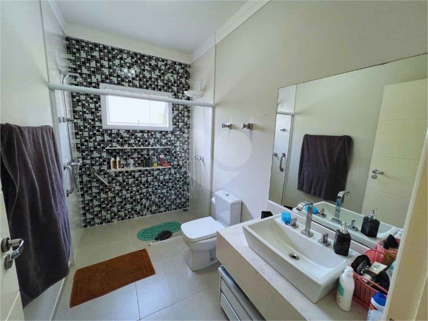 Apresento essa belíssima casa no Condomínio Delle Stelle - Louveira SP