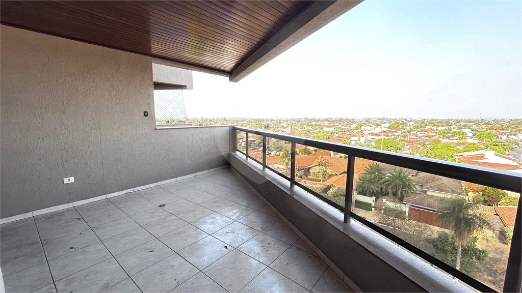 Apartamento à venda com 3 quartos, sendo 1 suíte, no Centro, Três Lagoas, MS