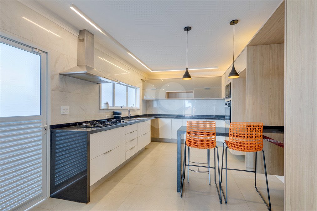 Casa à venda com 4 suítes em Brooklin Velho, São Paulo, SP