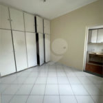 Sobrado à venda com 3 quartos, sendo 1 suíte, em Vila Vitório Mazzei, São Paulo, SP