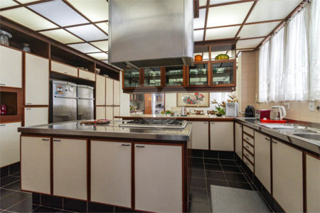 Apartamento à venda ou para alugar com 4 quartos, sendo 1 suíte, em Cerqueira César, São Paulo, SP