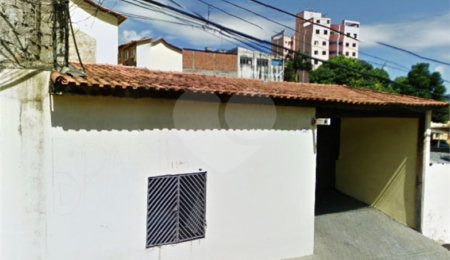 Casa à venda com 2 quartos, sendo 1 suíte, no condomínio Colibri, São Paulo - SP