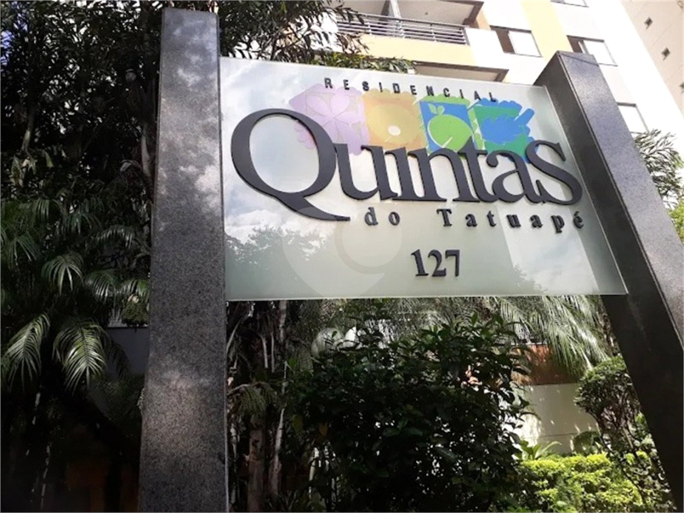 Apartamento à venda com 3 quartos, sendo 1 suíte,  em Tatuapé, São Paulo, SP