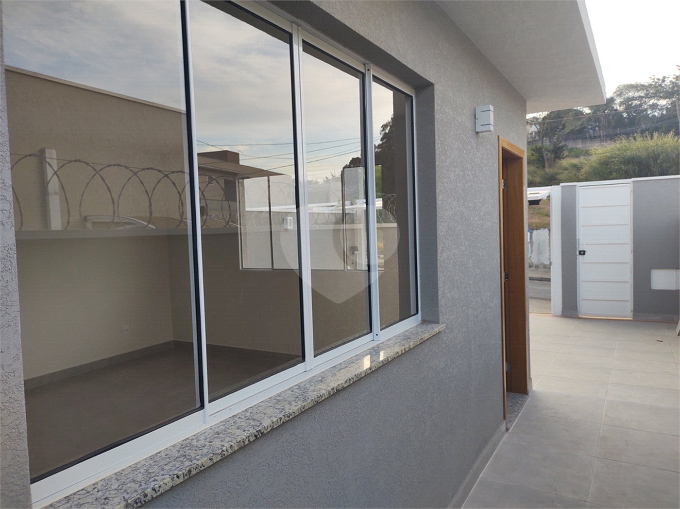 Casa Térrea à venda com 3 suítes em Jardim do Lago, Atibaia, SP