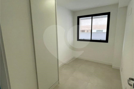 Apartamento à venda com 3 quartos, sendo 1 suíte, em Maracanã, Rio de Janeiro, RJ