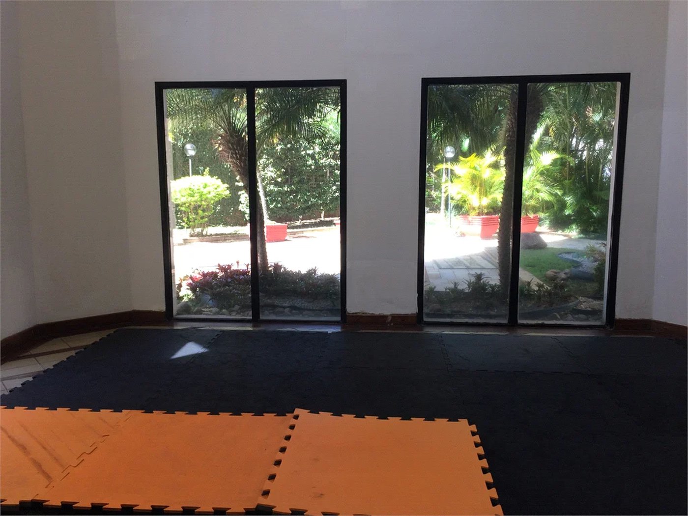 Apartamento à venda com 3 suítes em Vila Suzana, São Paulo, SP