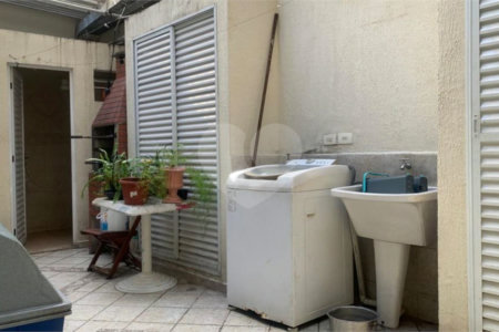 Casa Térrea à venda com 3 quartos em Quarta Parada, São Paulo, SP
