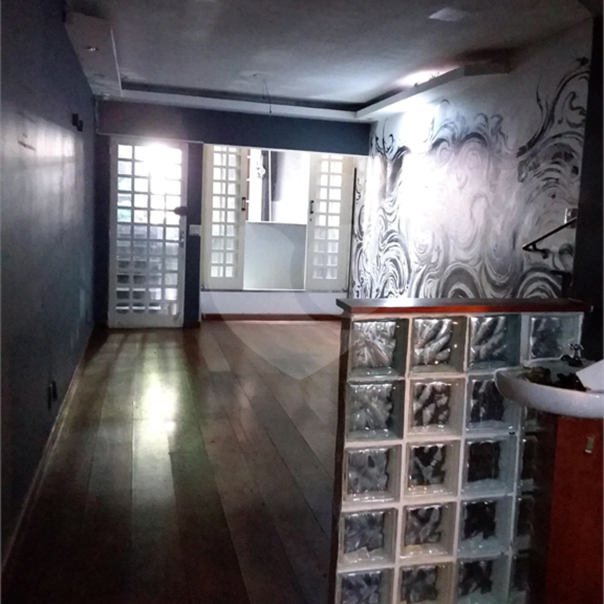 Sobrado à venda com 3 quartos em Moema, São Paulo, SP