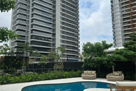 Apartamento à venda com 2 suítes em Jardim Morumbi, São Paulo, SP