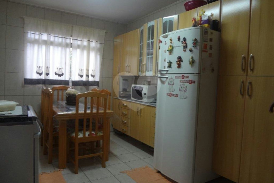 Sobrado à venda com 2 suítes em Limão, São Paulo, SP
