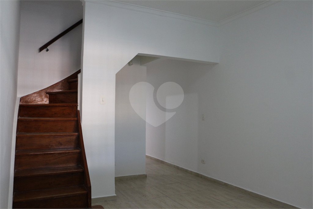 Casa à venda com 2 quartos, sendo 1 suíte,  em Vila Moreira, São Paulo, SP