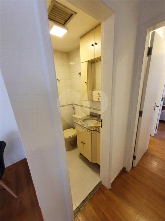 Apartamento à venda com 2 quartos em Vila Uberabinha, São Paulo, SP