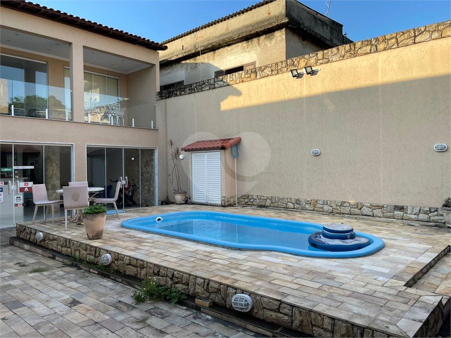 Casa à venda com 4 quartos, sendo 1 suíte, em Campo Grande, Rio de Janeiro, RJ