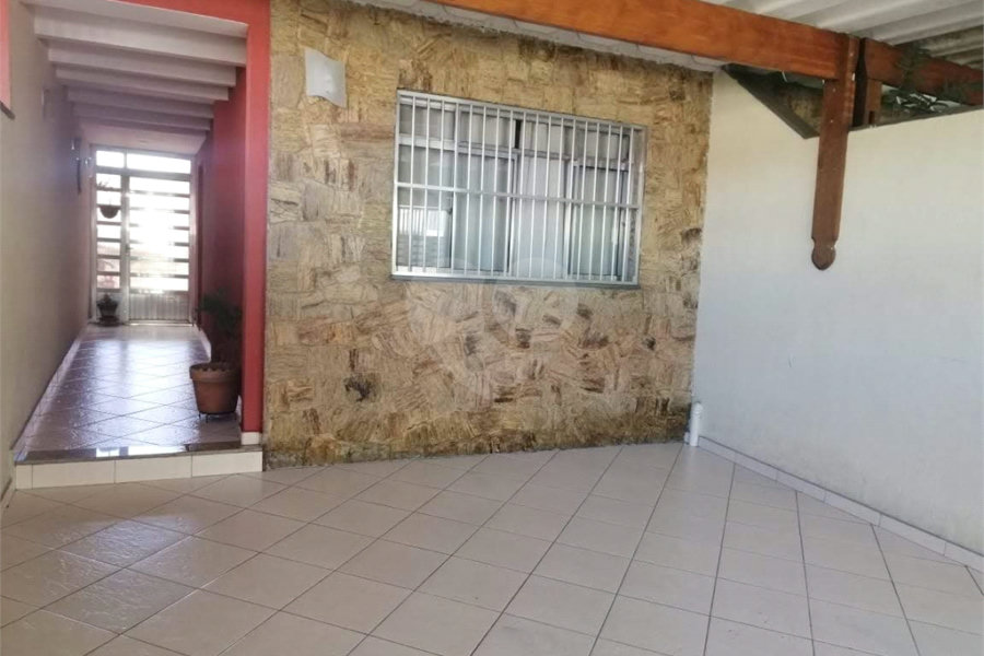 Sobrado à venda com 3 quartos, sendo 1 suíte, em Tremembé, São Paulo, SP