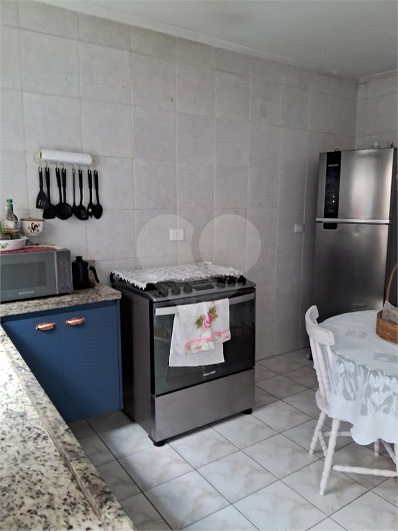 Sobrado à venda com 2 quartos em Tremembé, São Paulo, SP