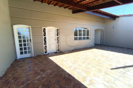 Casa à venda com 3 quartos, sendo 1 suíte,  em Vila Vendramini, Itapetininga, SP