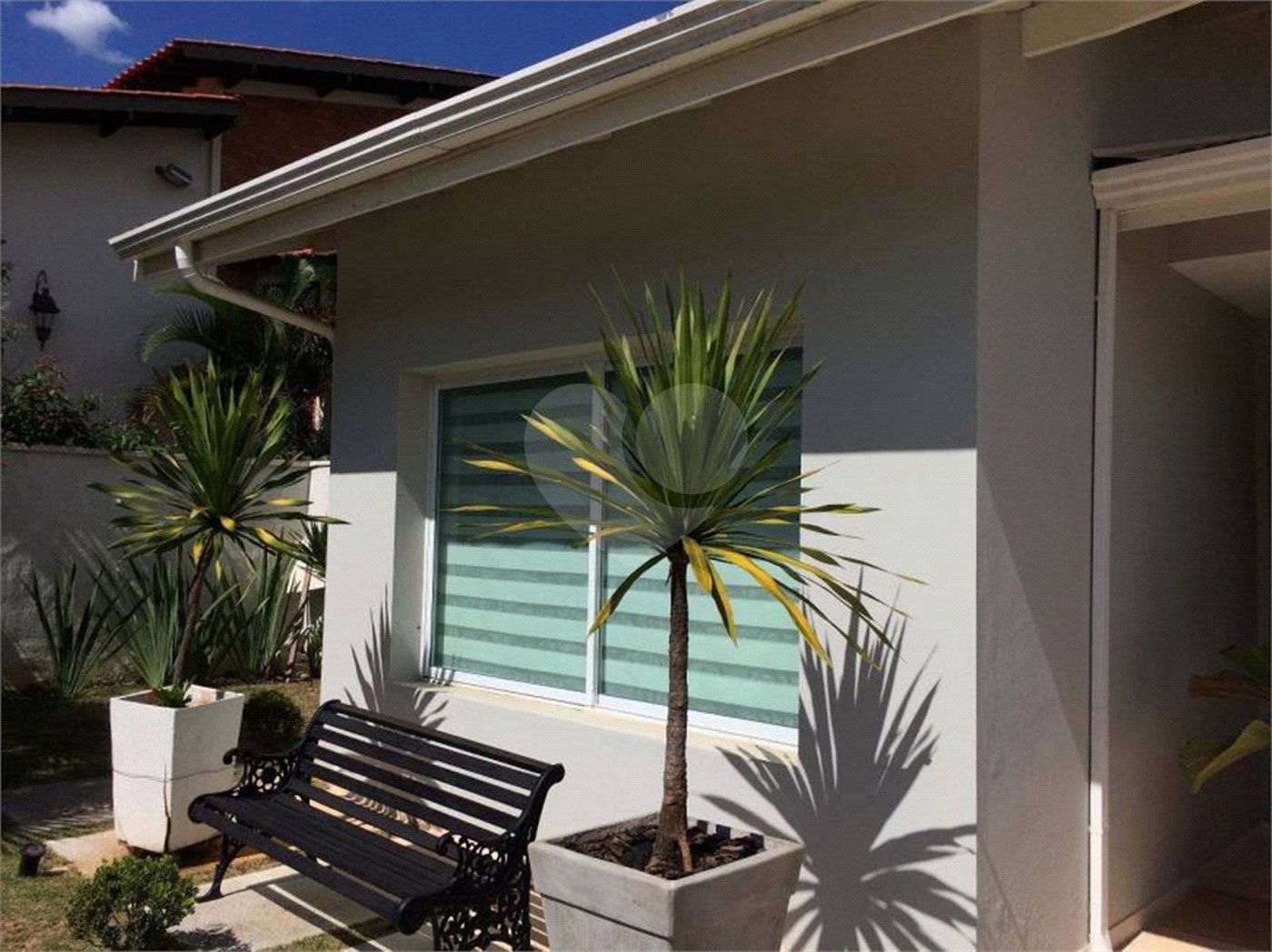 Casa à venda com 3 suítes no condomínio Residencial Jardim Paulista I, Vinhedo - SP